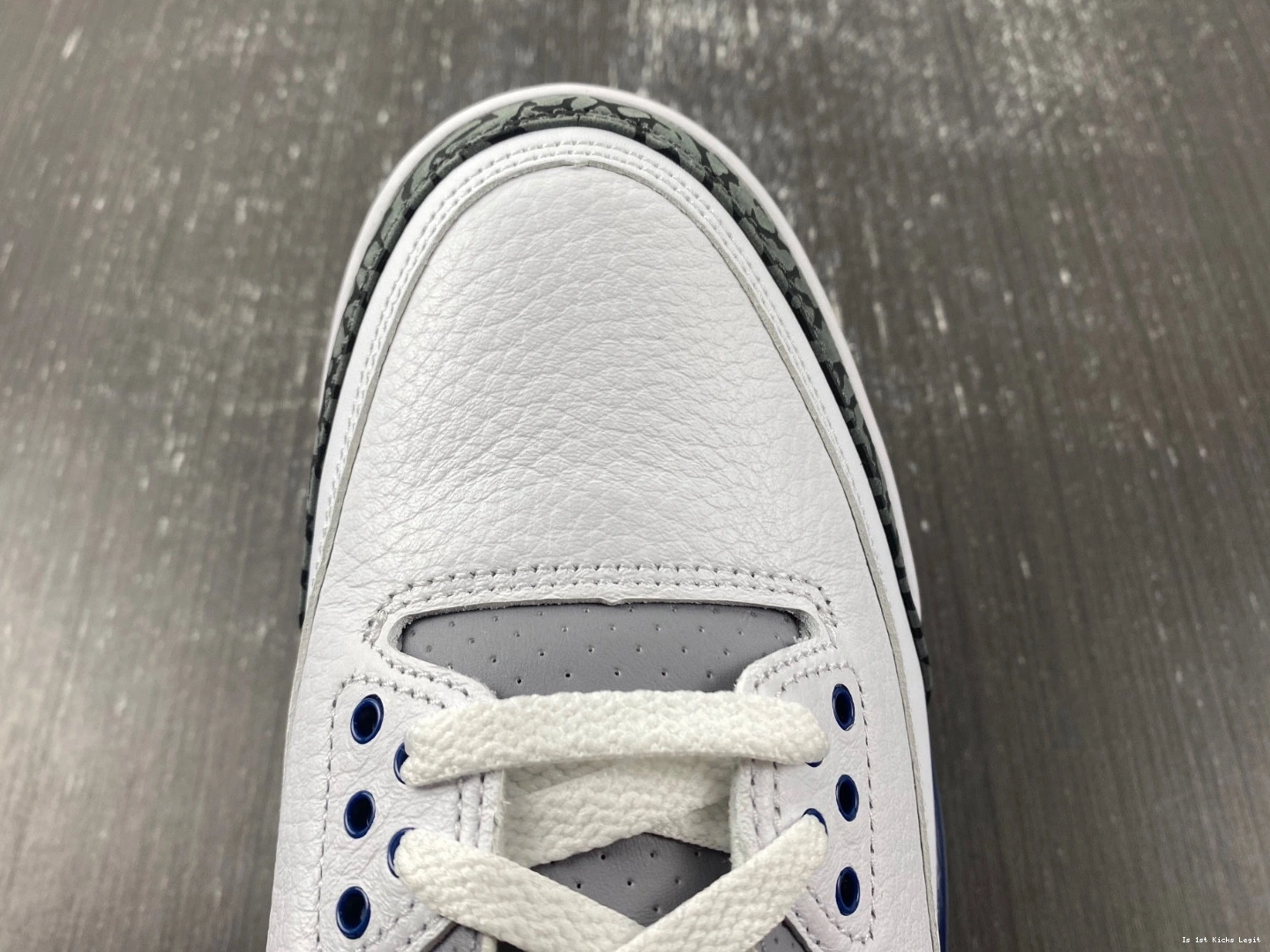 Air “Midnight Navy” Jordan CT8532-140  3 1110